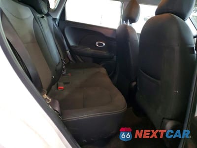 Zdjęcie 11 z 13 samochodu: 2018 KIA SOUL + VIN:KNDJP3A59J7902960 - miniatura