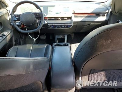 Zdjęcie 8 z 13 samochodu: 2023 HYUNDAI IONIQ 5 SEL VIN:KM8KNDAFXPU201665 - miniatura