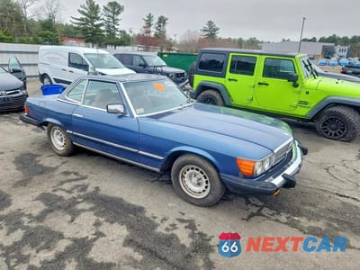 Czwarte zdjęcie samochodu z boku: 1984 MERCEDES-BENZ 380 SL VIN:WDBBA45A0EA012826 - miniatura