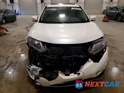 Piąte zdjęcie samochodu w środku: 2015 NISSAN ROGUE SV VIN:5N1AT2MV6FC786838 - miniatura