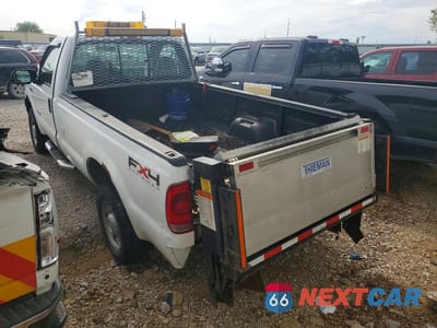 Drugie zdjęcie samochodu z przodu: 2007 FORD F250 SUPER DUTY VIN:1FTSF21P37EA02529 - miniatura