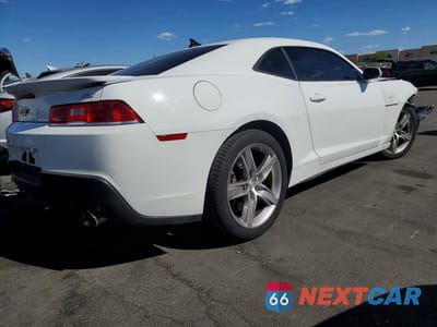 Trzecie zdjęcie samochodu z tyłu: 2015 CHEVROLET CAMARO SS VIN:2G1FG1EW5F9300715 - miniatura