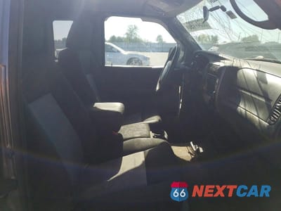 Zdjęcie 10 z 12 samochodu: 2011 FORD RANGER SUPER CAB VIN:1FTKR4EE8BPB08225 - miniatura
