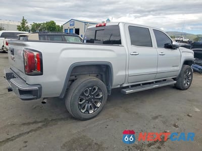 Trzecie zdjęcie samochodu z tyłu: 2017 GMC SIERRA K1500 SLT VIN:3GTU2NEC7HG408840 - miniatura