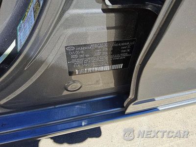 Zdjęcie 12 z 12 samochodu: 2019 HYUNDAI ELANTRA SEL VIN:5NPD84LF1KH422575 - miniatura