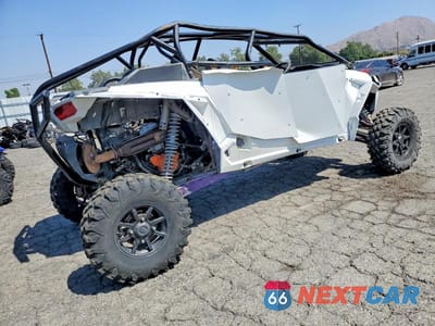Czwarte zdjęcie samochodu z boku: 2015 POLARIS RZR UTILITY VEHICLE VIN:3NSVFE993FF440970 - miniatura
