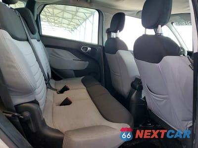 Zdjęcie 10 z 12 samochodu: 2014 FIAT 500L EASY VIN:ZFBCFABHXEZ026812 - miniatura