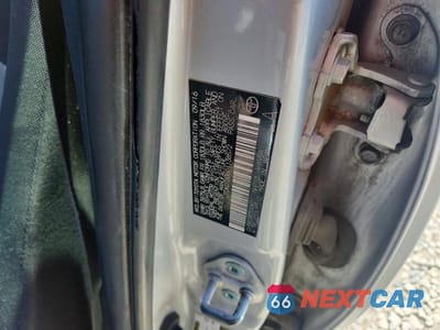 Zdjęcie 12 z 12 samochodu: 2016 TOYOTA PRIUS C TWO VIN:JTDKDTB36G1138572 - miniatura