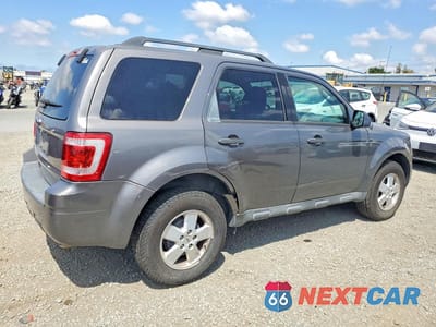Trzecie zdjęcie samochodu z tyłu: 2012 FORD ESCAPE XLT VIN:1FMCU0D74CKB44955 - miniatura