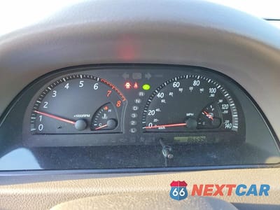 Zdjęcie 9 z 11 samochodu: 2004 TOYOTA CAMRY LE V6 VIN:4T1BF32K54U079683 - miniatura