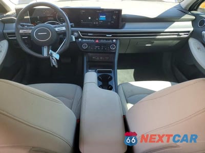 Zdjęcie 8 z 13 samochodu: 2024 HYUNDAI SONATA SEL VIN:KMHL14JA7RA391241 - miniatura
