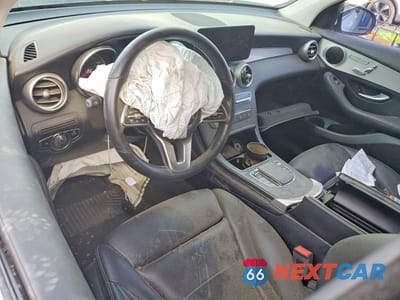 Zdjęcie 8 z 13 samochodu: 2020 MERCEDES-BENZ GLC 300 VIN:WDC0G8DB0LF693136 - miniatura