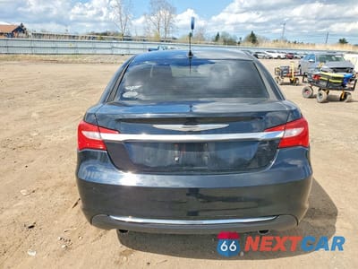 Zdjęcie 6 z 11 samochodu: 2011 CHRYSLER 200 LIMITED VIN:1C3BC2FG8BN603904 - miniatura