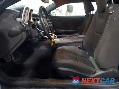 Zdjęcie 7 z 11 samochodu: 2011 CHEVROLET CAMARO LT VIN:2G1FB1ED9B9119608 - miniatura