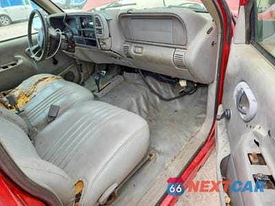 Zdjęcie 8 z 12 samochodu: 1998 CHEVROLET GMT-400 K1500 VIN:1GCEK19R7WE249771 - miniatura