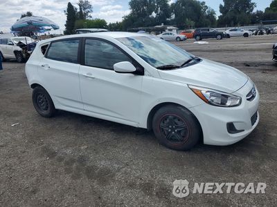 Czwarte zdjęcie samochodu z boku: 2016 HYUNDAI ACCENT SE VIN:KMHCT5AE2GU277081 - miniatura