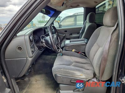 Zdjęcie 7 z 11 samochodu: 2003 CHEVROLET SILVERADO K1500 VIN:1GCEK14T83Z168690 - miniatura