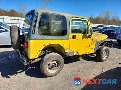 Trzecie zdjęcie samochodu z tyłu: 2000 JEEP WRANGLER / TJ SPORT VIN:1J4FA49S1YP712176 - miniatura