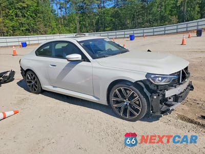 Czwarte zdjęcie samochodu z boku: 2023 BMW 230XI VIN:3MW33CM09P8D52488 - miniatura