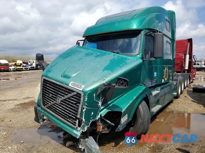 Drugie zdjęcie samochodu z przodu: 2006 VOLVO VN VNL - SEMI TRUCK VIN:4V4NC9GH56N416686 - miniatura