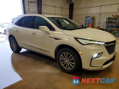 Czwarte zdjęcie samochodu z boku: 2022 BUICK ENCLAVE PREMIUM VIN:5GAERCKW9NJ134295 - miniatura