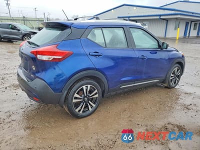Trzecie zdjęcie samochodu z tyłu: 2020 NISSAN KICKS SR VIN:3N1CP5DV6LL501948 - miniatura