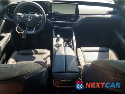 Zdjęcie 8 z 13 samochodu: 2024 LEXUS TX 350 VIN:5TDAAAA64RS007067 - miniatura