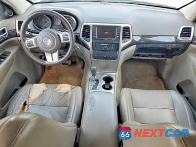 Zdjęcie 8 z 13 samochodu: 2011 JEEP GRAND CHEROKEE LAREDO VIN:1J4RS4GG2BC531952 - miniatura
