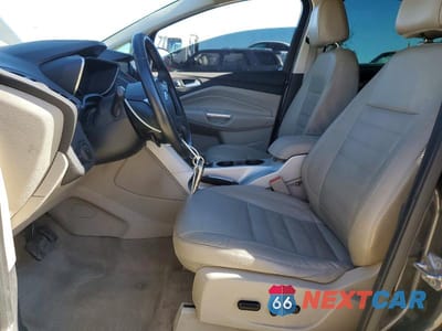 Zdjęcie 7 z 13 samochodu: 2015 FORD C-MAX PREMIUM SEL VIN:1FADP5CU2FL116001 - miniatura