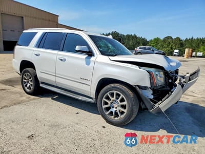 Czwarte zdjęcie samochodu z boku: 2016 GMC YUKON DENALI VIN:1GKS1CKJ5GR364003 - miniatura