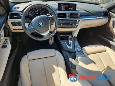 Zdjęcie 8 z 11 samochodu: 2018 BMW 330 XI VIN:WBA8D9C57JEM32119 - miniatura