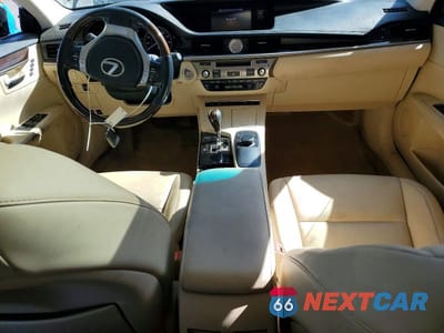 Zdjęcie 8 z 13 samochodu: 2013 LEXUS ES 350 VIN:JTHBK1GG9D2023765 - miniatura