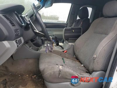 Zdjęcie 7 z 12 samochodu: 2006 TOYOTA TACOMA ACCESS CAB VIN:5TEUU42N56Z274387 - miniatura