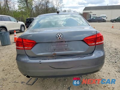 Zdjęcie 6 z 12 samochodu: 2015 VOLKSWAGEN PASSAT S VIN:1VWAT7A36FC112271 - miniatura