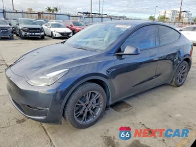 2025 TESLA MODEL Y 7SAYGDED5SF249158 - główne zdjęcie licytacji z USA - miniatura