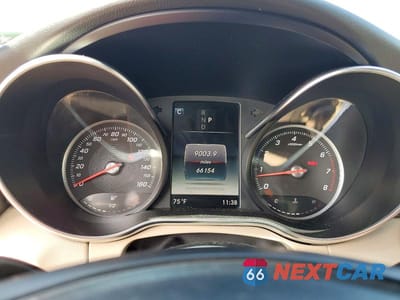 Zdjęcie 9 z 12 samochodu: 2018 MERCEDES-BENZ C 300 4MATIC VIN:55SWF4KB2JU240764 - miniatura