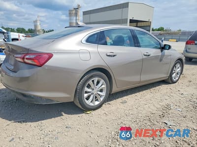 Trzecie zdjęcie samochodu z tyłu: 2022 CHEVROLET MALIBU LT VIN:1G1ZD5ST4NF207097 - miniatura