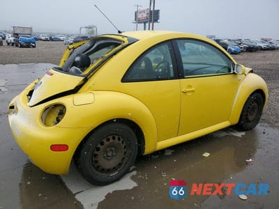 Trzecie zdjęcie samochodu z tyłu: 2002 VOLKSWAGEN NEW BEETLE GL VIN:3VWBB21CX2M428128 - miniatura