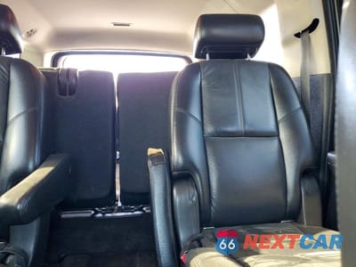 Zdjęcie 10 z 12 samochodu: 2007 GMC YUKON XL C1500 VIN:1GKFC16J17R329663 - miniatura