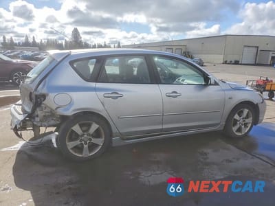 Trzecie zdjęcie samochodu z tyłu: 2005 MAZDA 3 HATCHBACK VIN:JM1BK343951292743 - miniatura