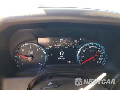 Zdjęcie 9 z 14 samochodu: 2019 GMC YUKON XL DENALI VIN:1GKS2HKJ2KR318177 - miniatura