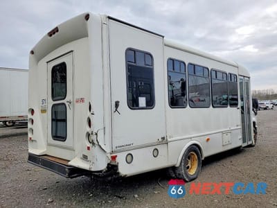 Czwarte zdjęcie samochodu z boku: 2017 FORD ECONOLINE E450 SUPER DUTY CUTAWAY VAN VIN:1FDFE4FS2HDC27623 - miniatura