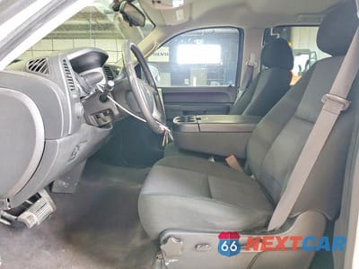 Zdjęcie 7 z 11 samochodu: 2013 GMC SIERRA K1500 SLE VIN:3GTP2VE79DG283883 - miniatura