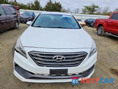 Piąte zdjęcie samochodu w środku: 2017 HYUNDAI SONATA SPORT VIN:5NPE34AF5HH527747 - miniatura