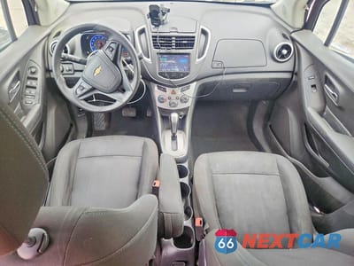 Zdjęcie 8 z 13 samochodu: 2016 CHEVROLET TRAX 1LT VIN:3GNCJLSB1GL279652 - miniatura