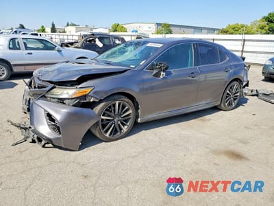 2018 TOYOTA CAMRY XSE 4T1B61HK3JU506849 - główne zdjęcie licytacji z USA - miniatura