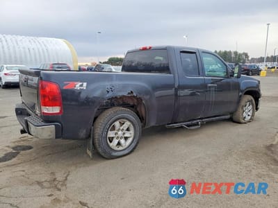 Trzecie zdjęcie samochodu z tyłu: 2013 GMC SIERRA K1500 SLE VIN:1GTR2VE74DZ115514 - miniatura