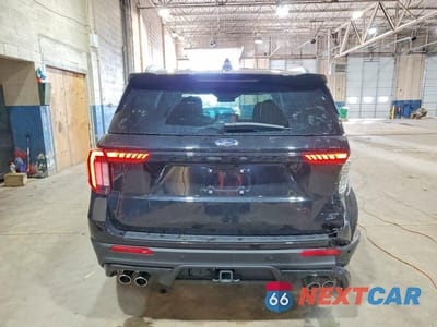Zdjęcie 6 z 14 samochodu: 2025 FORD EXPLORER ST VIN:1FMWK8GC1SGB17417 - miniatura