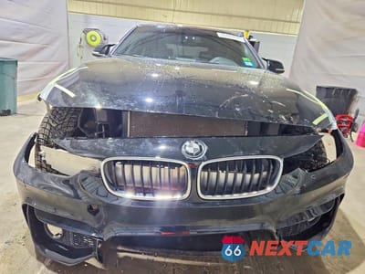 Piąte zdjęcie samochodu w środku: 2018 BMW 330 XI VIN:WBA8D9G51JNU66941 - miniatura