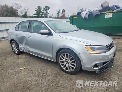 Czwarte zdjęcie samochodu z boku: 2011 VOLKSWAGEN JETTA SE VIN:3VWDZ7AJ8BM372383 - miniatura